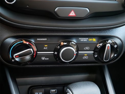 Used 2022 Kia Soul LX w/ Technology Package image 22