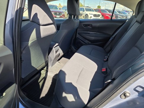 Used 2022 Toyota Corolla LE image 27