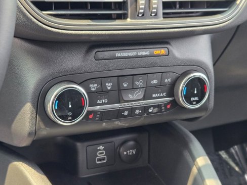 Used 2024 Ford Escape Active w/ Cold Weather Package image 27