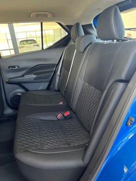 Used 2023 Nissan Kicks SV image 9