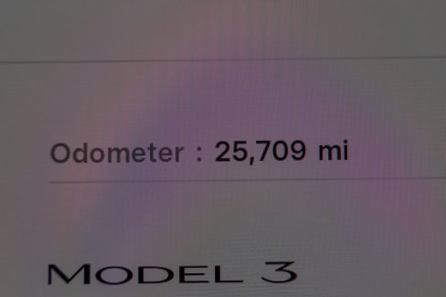 Used 2023 Tesla Model 3 Standard Range image 17
