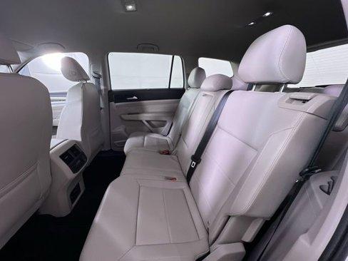 Used 2022 Volkswagen Atlas SE image 23