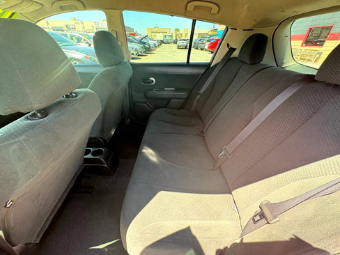 Used 2012 Nissan Versa 1.8 S image 37