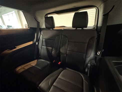 Used 2019 GMC Acadia SLT image 23