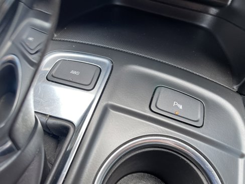Used 2023 Chevrolet Equinox LT image 29