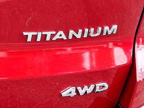 Used 2018 Ford EcoSport Titanium image 34