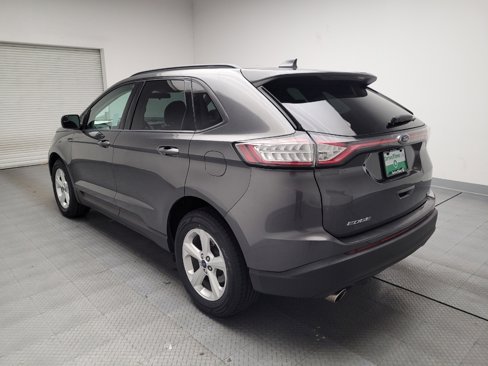 Used 2017 Ford Edge SE image 5
