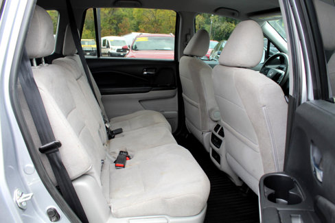 Used 2021 Honda Pilot EX image 12