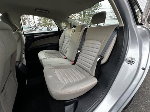 Used 2019 Ford Fusion S image 12