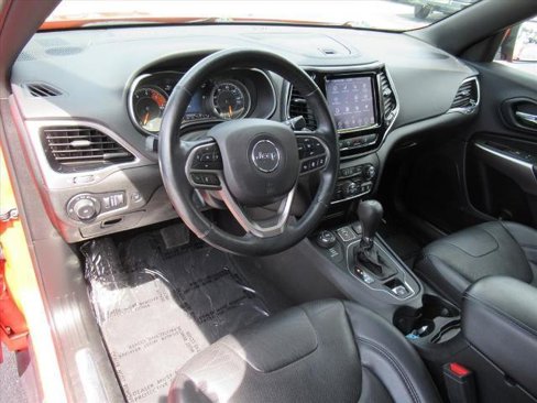 Used 2021 Jeep Cherokee High Altitude image 17