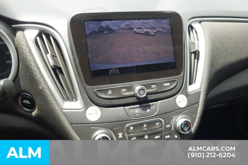 Used 2022 Chevrolet Malibu LT image 10