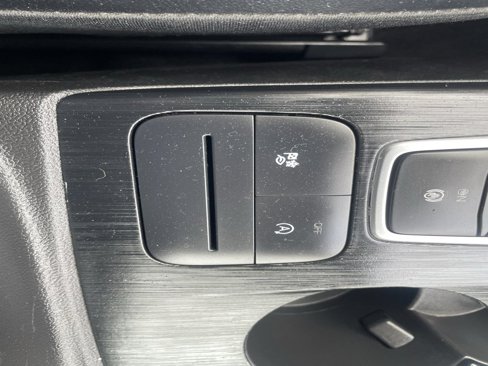 Used 2025 Ford Escape ST-Line image 30