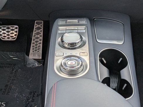 Certified 2022 Genesis GV70 3.5T Sport w/ Sport Prestige Package image 15