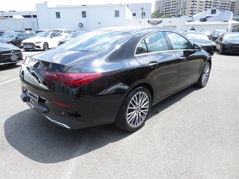 Used 2025 Mercedes-Benz CLA 250 4MATIC image 4