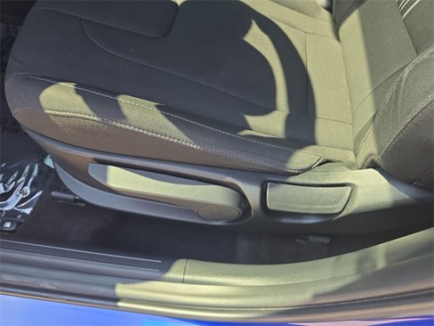 Used 2024 Hyundai Elantra SEL w/ Convenience Package image 12