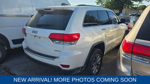Used 2016 Jeep Grand Cherokee Limited w/ Luxury Group II image 3