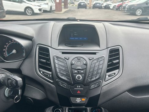 Used 2019 Ford Fiesta SE w/ Cold Weather Package image 15