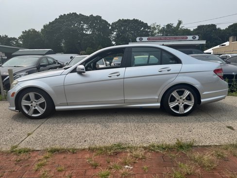 Used 2011 Mercedes-Benz C 350 Sport image 4