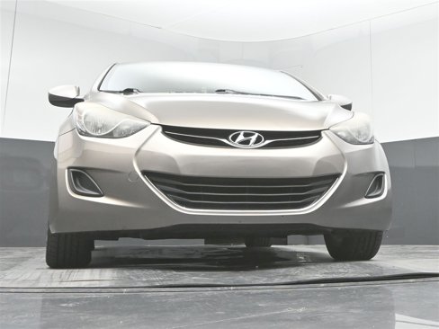 Used 2013 Hyundai Elantra GLS image 18