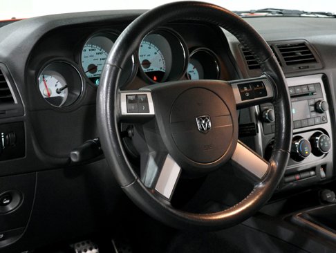 Used 2009 Dodge Challenger SRT8 image 80