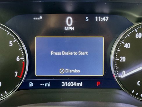 Used 2021 Buick Envision Essence w/ Technology Package I image 12