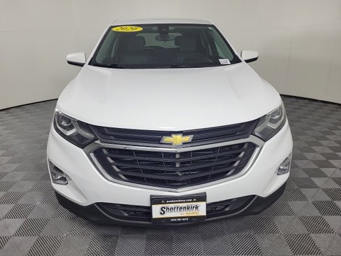 Used 2020 Chevrolet Equinox LT image 2