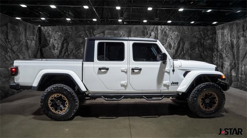 Used 2021 Jeep Gladiator Sport image 22