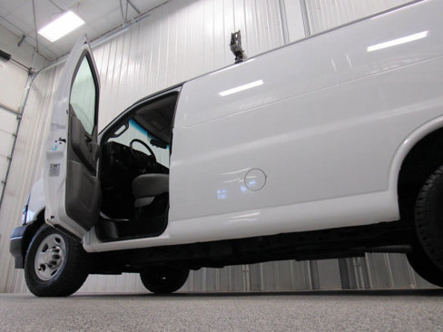 Used 2021 Chevrolet Express 2500 w/ Driver Convenience Package image 24