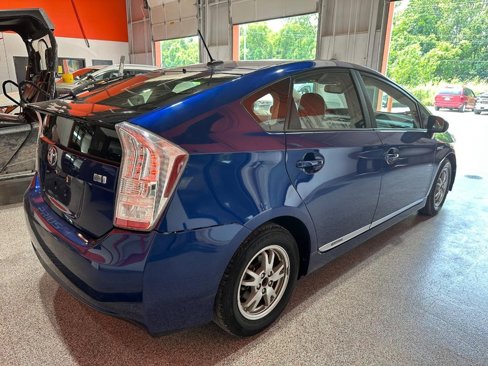 Used 2011 Toyota Prius image 3