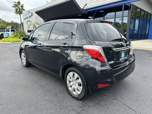Used 2012 Toyota Yaris L image 4