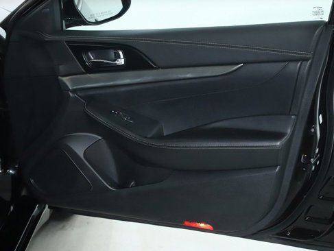 Used 2021 Nissan Maxima 3.5 SV w/ Floor Mat Group image 32