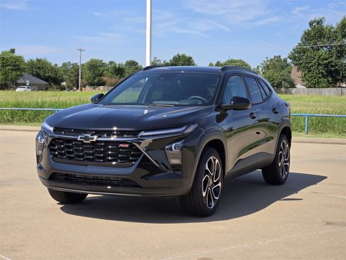 New 2025 Chevrolet Trax RS w/ Driver Confidence Package image 2