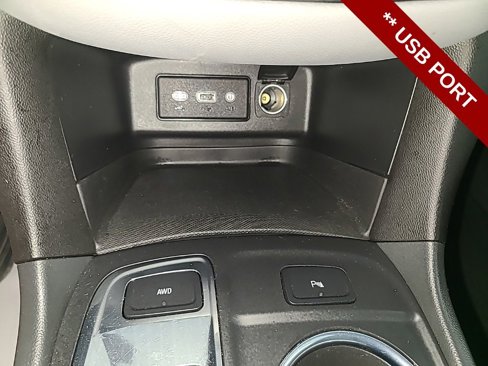 Used 2023 Chevrolet Equinox LT w/ Driver Convenience Package image 18