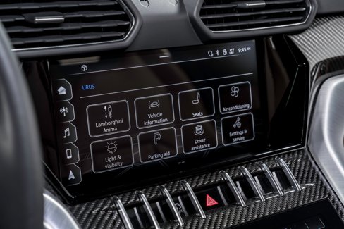 Used 2022 Lamborghini Urus image 64