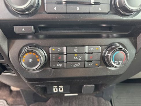 Used 2016 Ford F150 XLT w/ Equipment Group 302A Luxury image 30