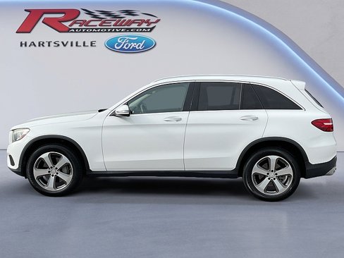 Used 2017 Mercedes-Benz GLC 300 image 1