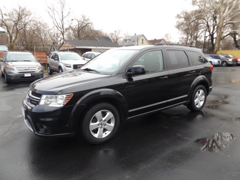 Used 2012 Dodge Journey SXT image 1