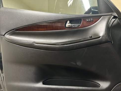 Used 2017 INFINITI QX50 AWD image 8