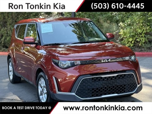Used 2023 Kia Soul LX w/ LX Technology Package image 1