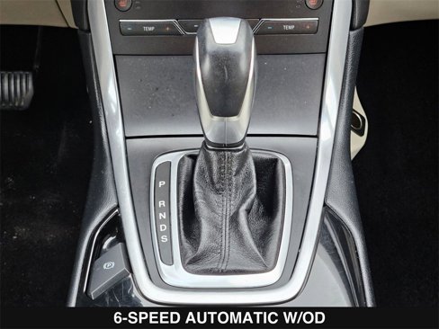 Used 2017 Ford Edge Titanium image 22