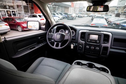 Used 2014 RAM 1500 Express image 31