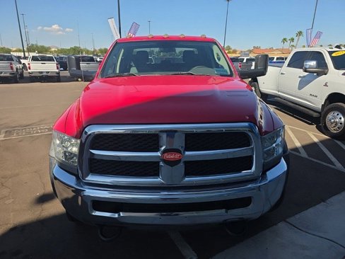 Used 2017 RAM 5500 Tradesman w/ Chrome Appearance Group image 2