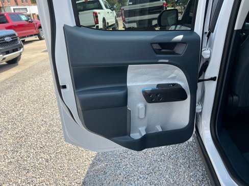 New 2025 Ford Maverick XLT image 15