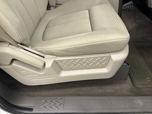 Used 2009 Ford F150 XL image 11