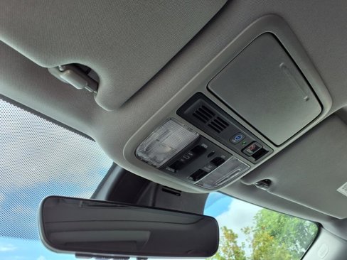Used 2019 Honda Pilot Touring image 18