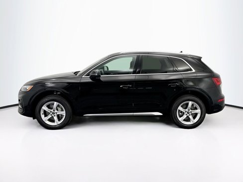 Used 2023 Audi Q5 2.0T Premium w/ Convenience Package image 8
