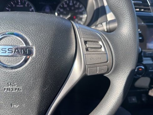 Used 2014 Nissan Altima 2.5 S w/ Display Audio Package image 13