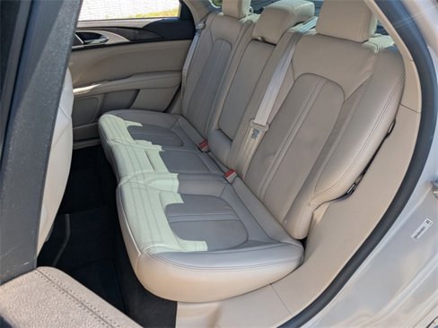 Used 2020 Lincoln MKZ Reserve w/ Elements Package image 19