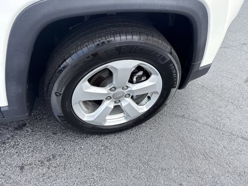 Used 2018 Jeep Compass Latitude w/ Popular Equipment Group image 22