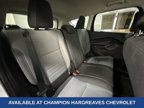 Used 2019 Ford Escape S image 36